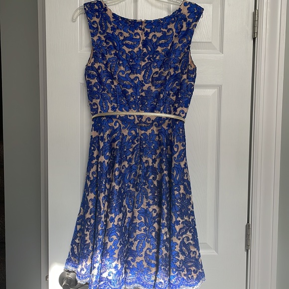 Blue Eliza J Dress - Picture 2 of 2
